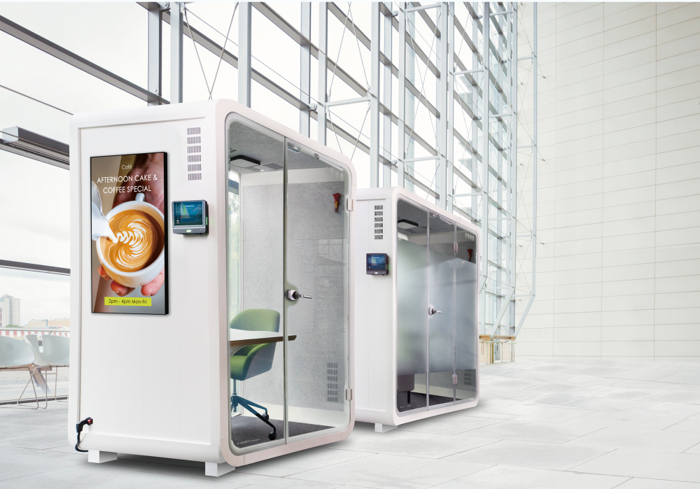 米兰·(milan)子公司达擎之智慧行动办公舱，采用PDLC智能调光玻璃设计，透过通电与断电的电流切换，呈现透明与雾面效果，具节能降耗特性并兼顾隐私，确保信息安全