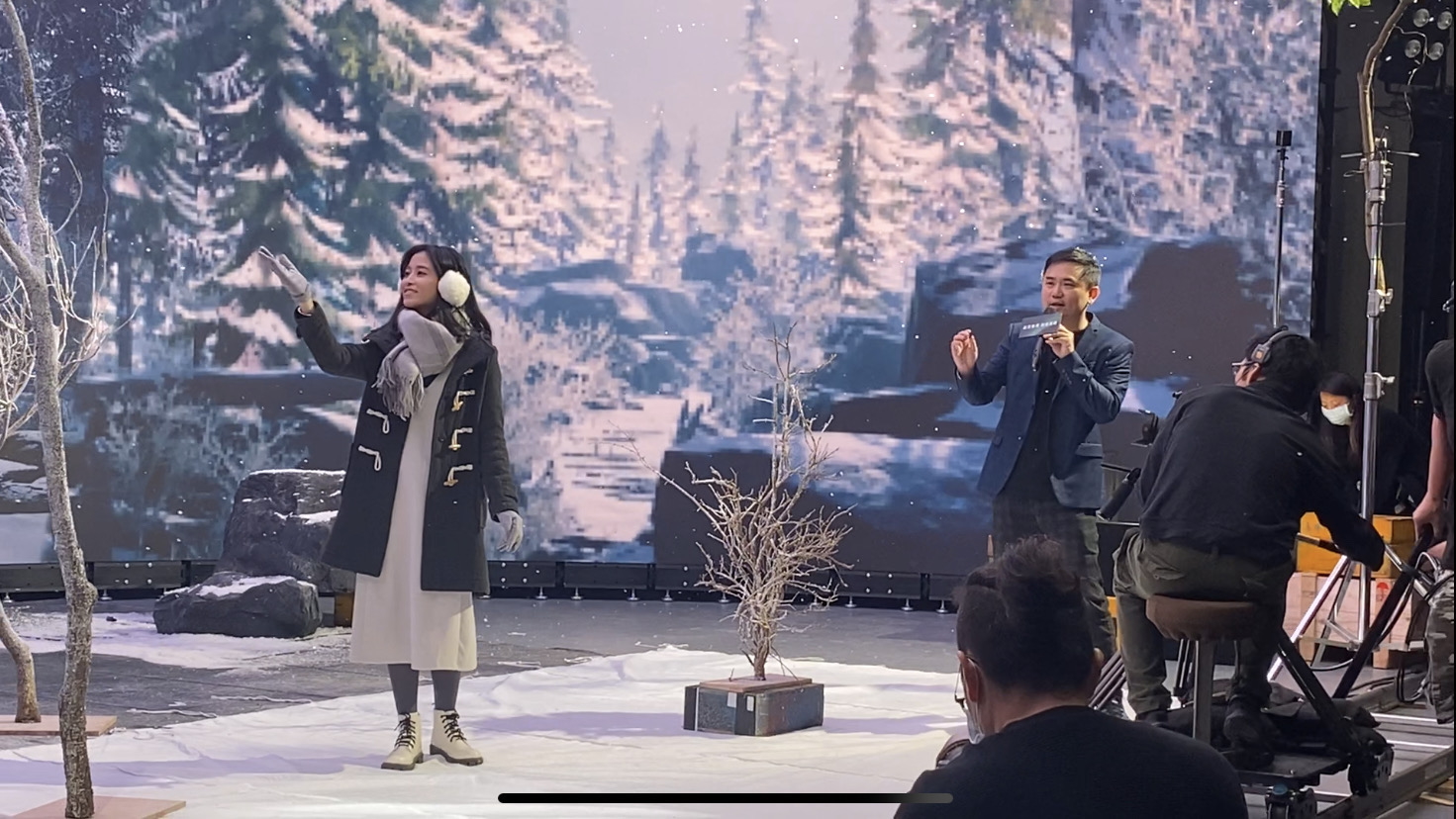 友達以ALED先進顯屏技術，與金馬獎視覺特效團隊「再現影像」攜手合作打造LED虛擬攝影棚，提供沉浸式表演體驗，並精簡拍攝成本與時間