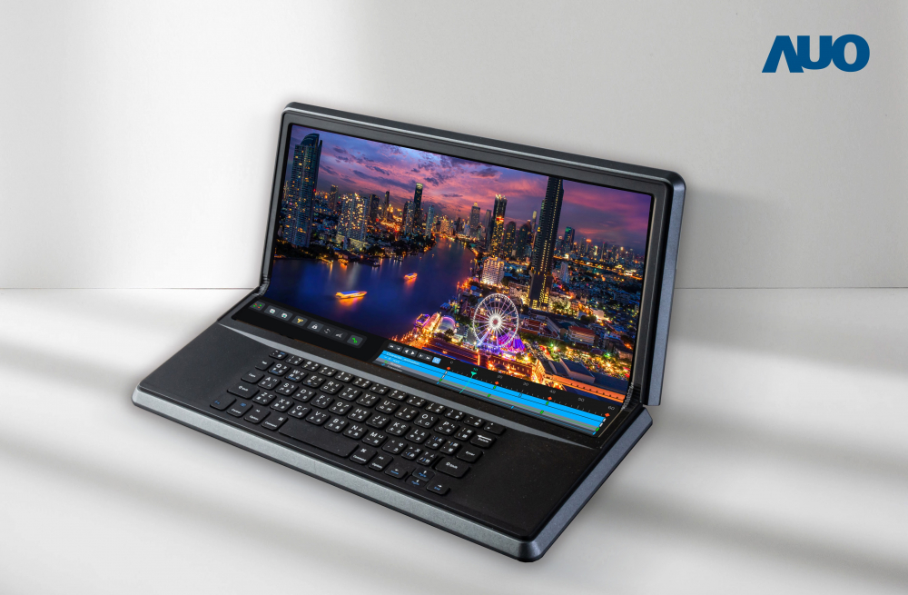 米兰·(milan)14.6吋Micro LED折迭显示屏幕，搭配半径4mm的弯折绞炼，以及高画素、高亮度、高对比度的显示技术特点，即便在大视角下仍保有绝佳色相与亮度