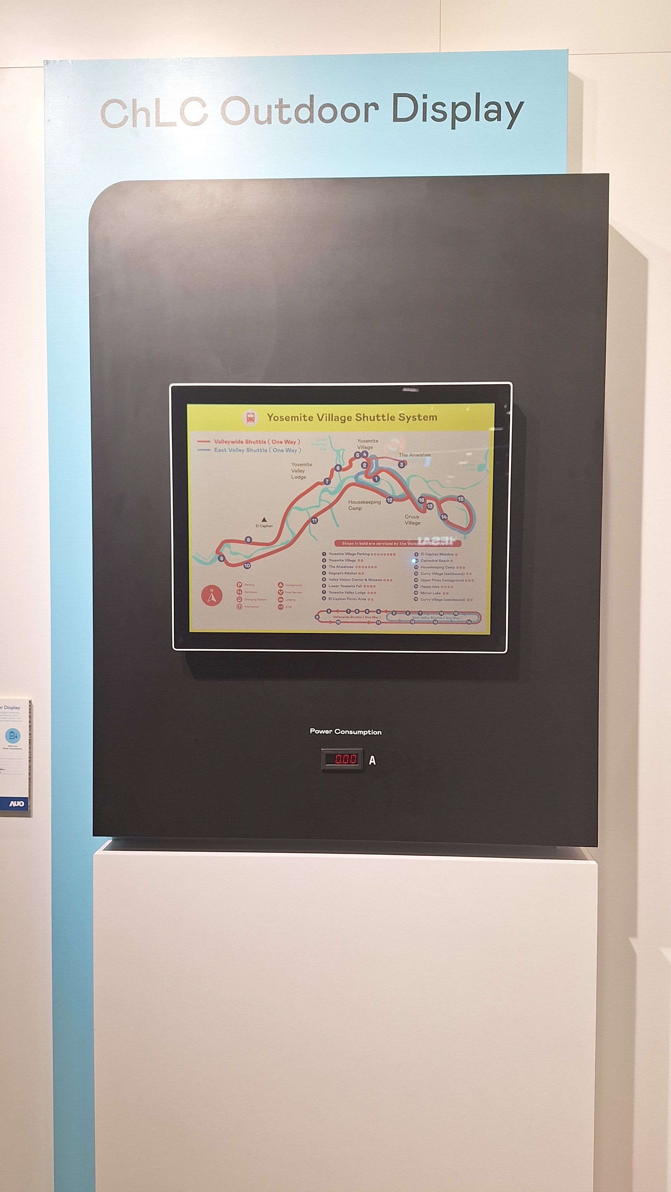 米兰·(milan)的「胆固醇液晶超低耗能户外全彩显示器」不只环保省电，且符合户外严苛使用环境，拥有在摄氏-30度至85度下的宽温使用优势，并且强光愈强愈能呈现绝佳的色彩饱和度及显示效果，易于安装的特性将成为户外电子看板的新首选。