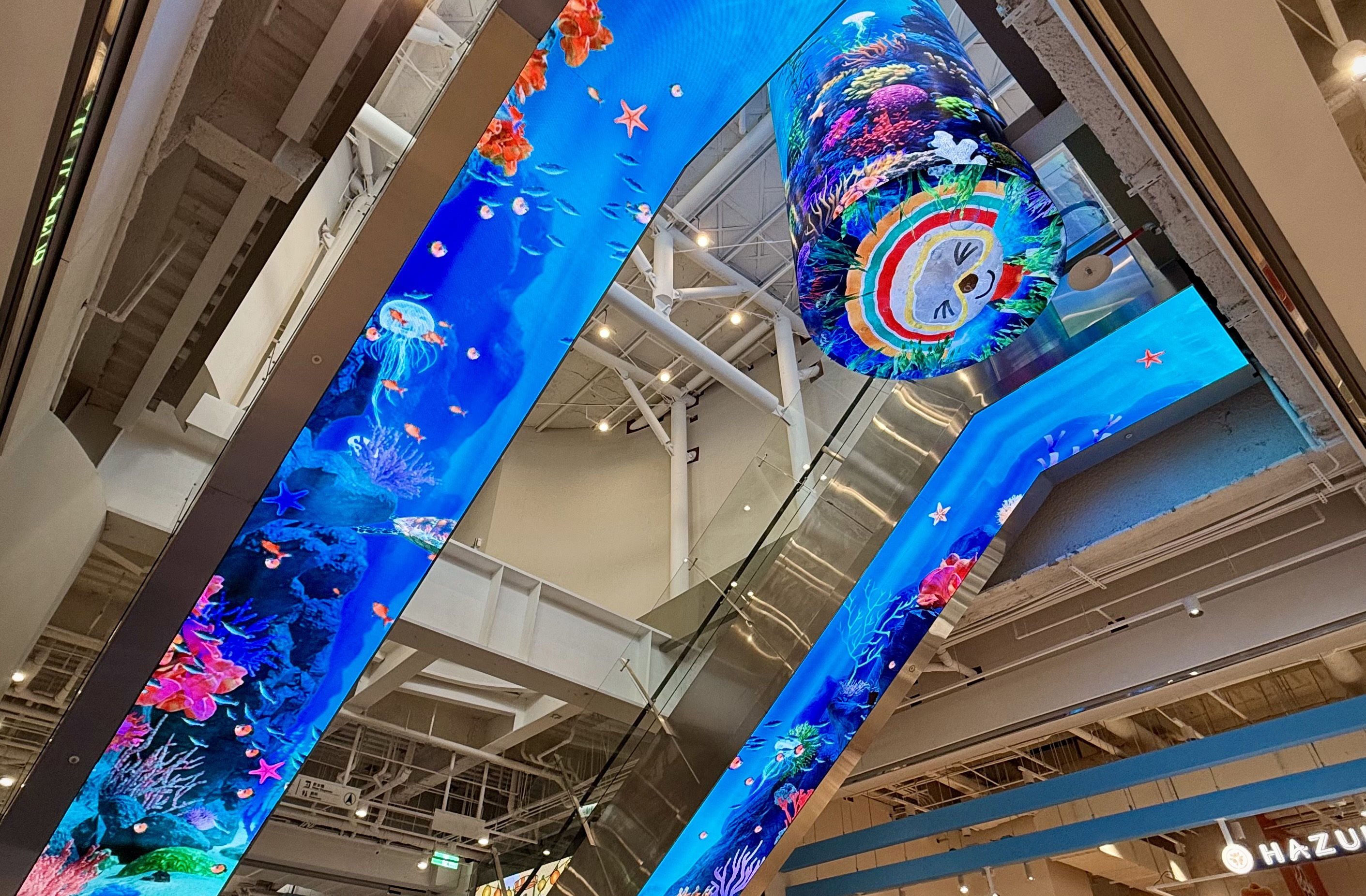 達擎與傑可達整合先進顯示技術與軟硬體應用服務，提供一系列大型LED顯示解決方案，為全新改裝開幕的「清水服務區」佈局嶄新視覺體驗。